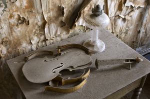 The Violin ST1.jpg